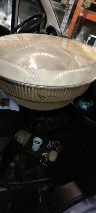 Faro industriale vintage antico