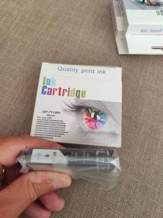 4 cartuchos de tinta para impresora  Epson nuevos 