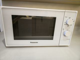 Microondas Panasonic NN-K10JWM - 800W