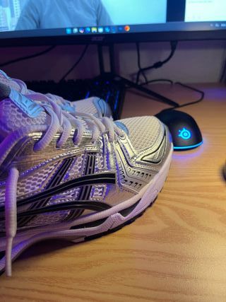 Zapatillas Asics Kayano 14 - Plata/Blanco