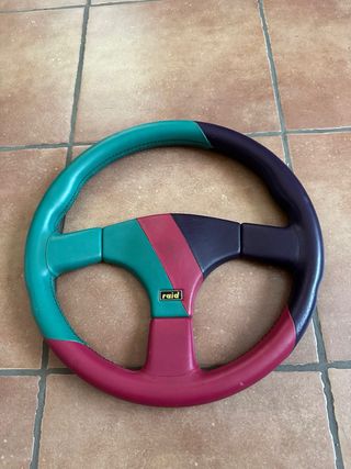 Volante Raid deportivo vintage