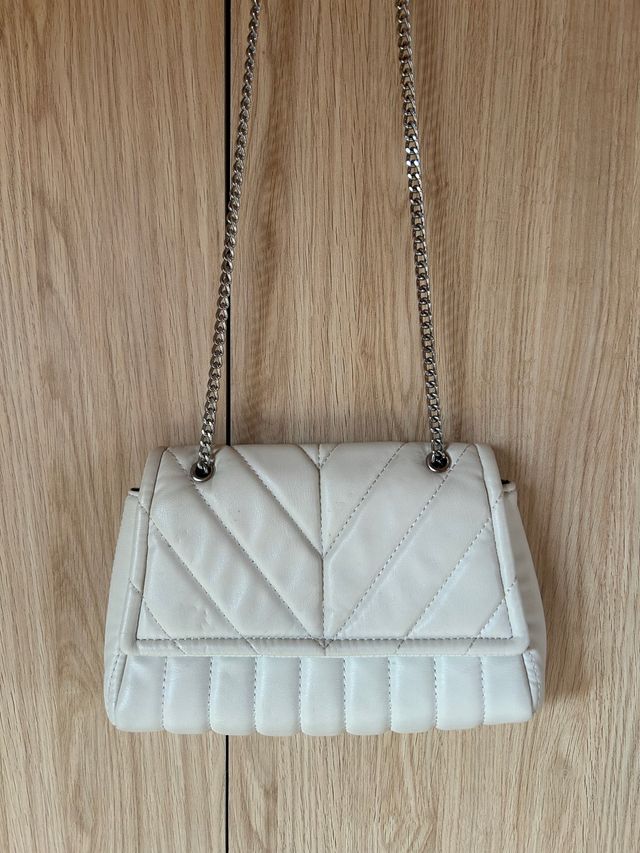 Bolso Pull & Bear beige