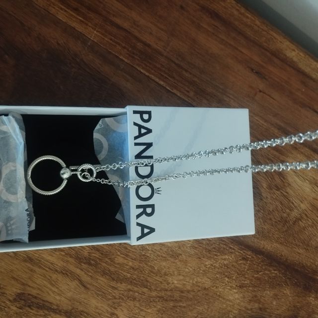 Collar Pandora plata