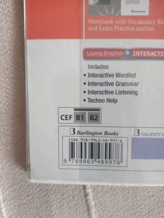 Living English 2 Bachillerato: Student´s book