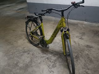 Bicicleta CUBE trekking mujer GTS talla 46