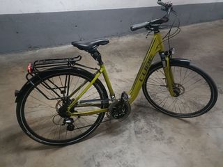 Bicicleta CUBE trekking mujer GTS talla 46