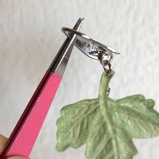 Orecchini foglia verde salvia- stile botanico