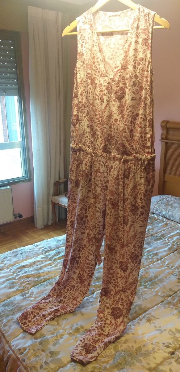 Mono largo de verano