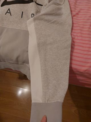 Sudadera Nike Air gris