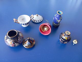 Set 5 mini oggetti ceramica decorativi