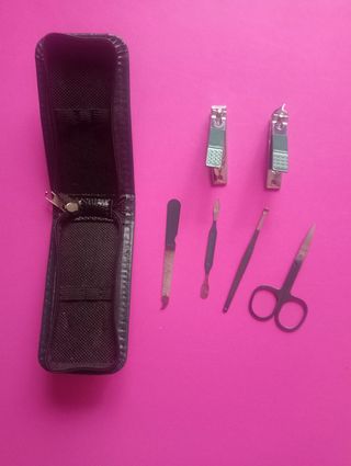 Neceser manicura viaje