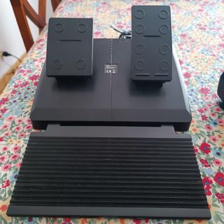 Pedales Hurricane WH 3103V PS4