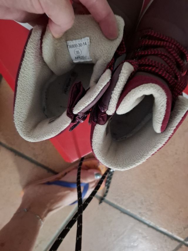 Botas Kickers - Talla 35. Niño. Niña. Burdeos.