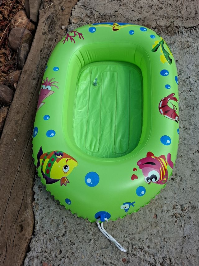 Barca hinchable infantil