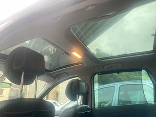 Renault Grand Scenic 2011