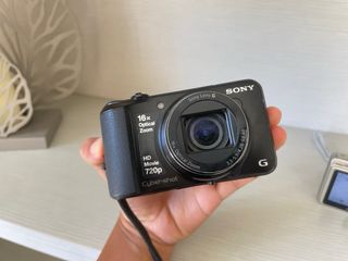 3 fotocamere Sony digitali