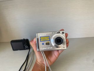 3 fotocamere Sony digitali