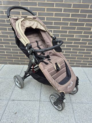 Cochecito y capazo Baby Jogger City Mini