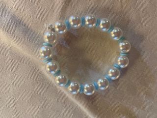 Bracciale perle blu e bianche