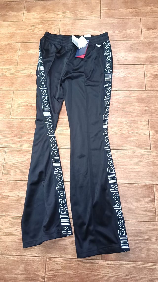 Pantalones Reebok negros
