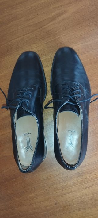 Zapatos YANKO Derby negros