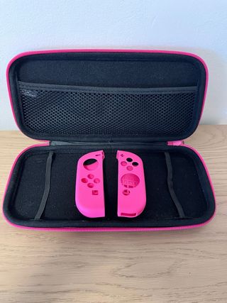 Funda rosa Nintendo Switch + funda de 2 mandos