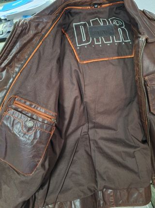 Chaqueta cuero marrón