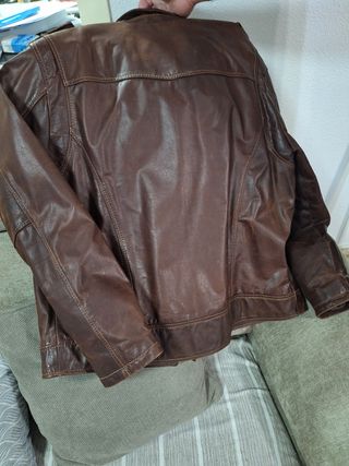 Chaqueta cuero marrón
