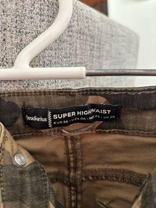 2 Pantalones Militares