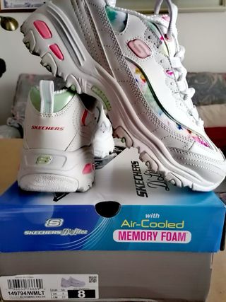 Zapatillas Skechers D'lites blancas