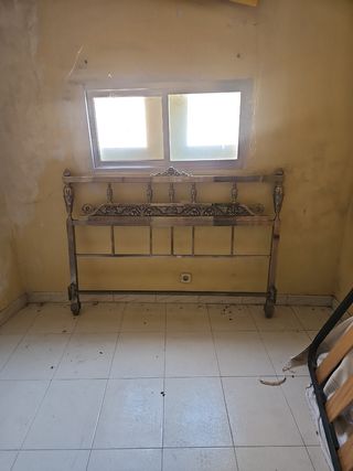 Cabecero metálico antiguo 137cm