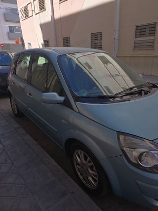 Renault Scenic 2008