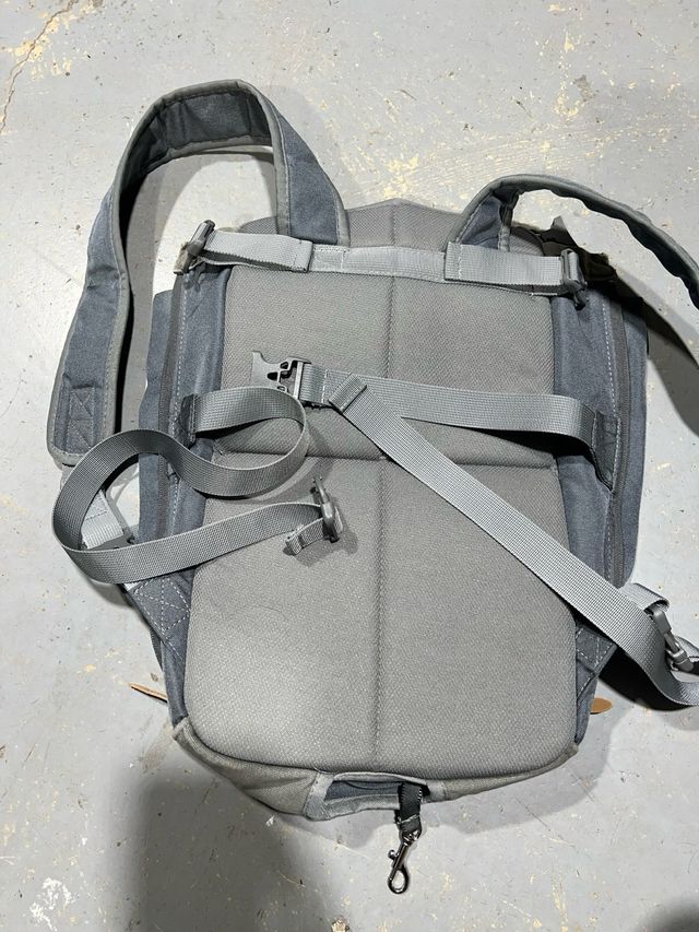 ONLY TODAY 10e Zaino grigio Doglemi per cani