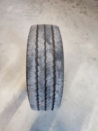 Neumático Continental Vanco Camper 215/70 R15