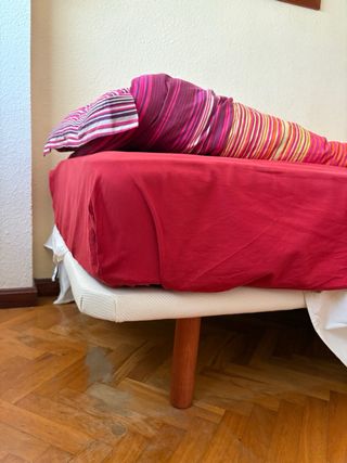 Cama individual 90cm - Rojo y morado