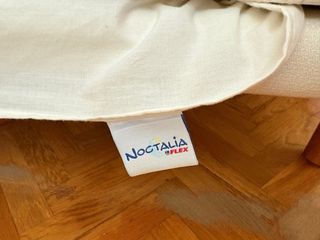 Cama individual 90cm - Rojo y morado