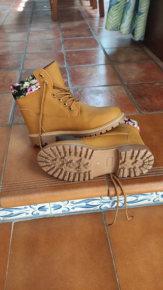 Botas camperas marrón