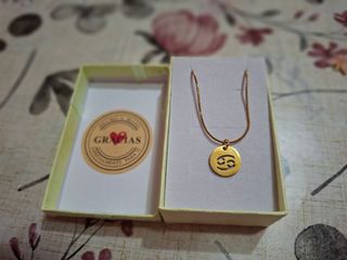Collar Cáncer dorado