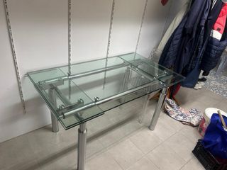 Mesa cristal extensible moderna