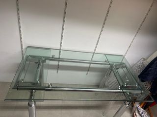 Mesa cristal extensible moderna