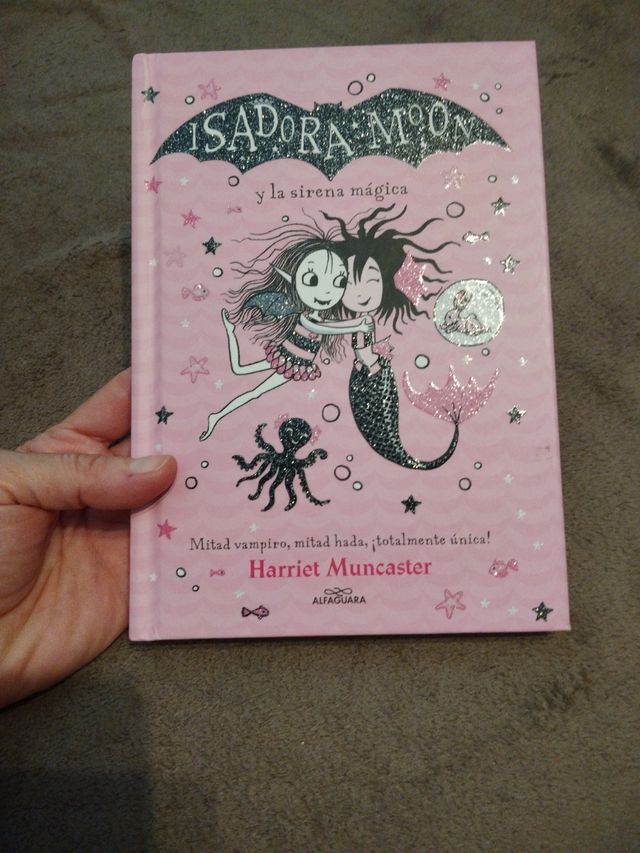 Isadora Moon y la sirena mágica / Isadora Moon ...