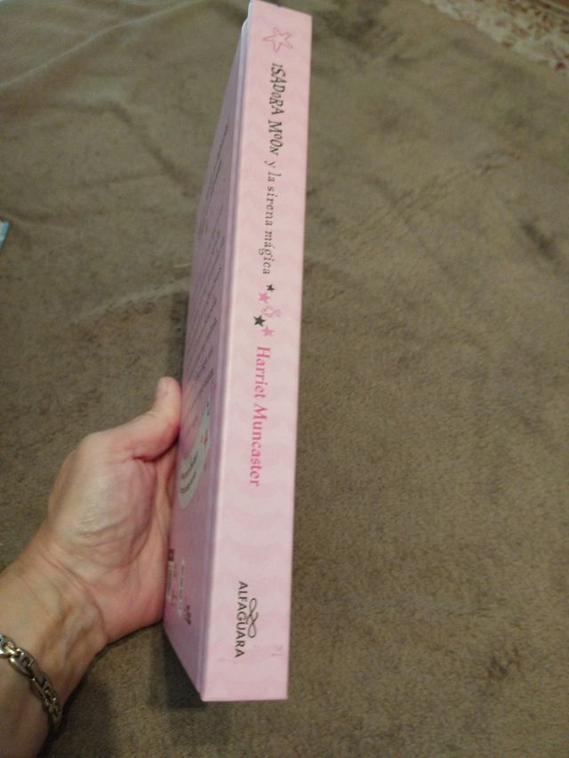 Isadora Moon y la sirena mágica / Isadora Moon ...