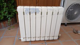 3 Radiadores blancos de 9 y 8 módulos