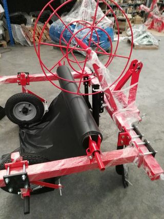 Ahoyadora de plástico agrícola