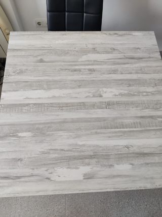 Mesa comedor blanca extensible + 4 sillas