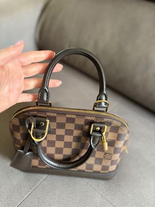 Bolso Alma BB Louis Vuitton Marrón