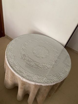 Mesa redonda cristal con hueco para brasero 