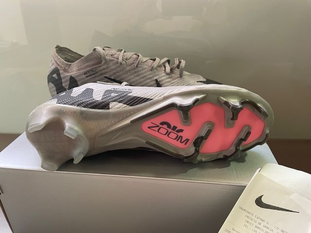 Botas Nike Fútbol - Gris/Negro