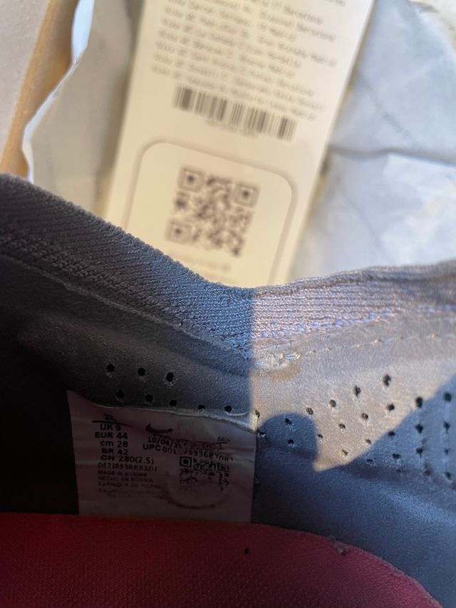 Botas Nike Fútbol - Gris/Negro