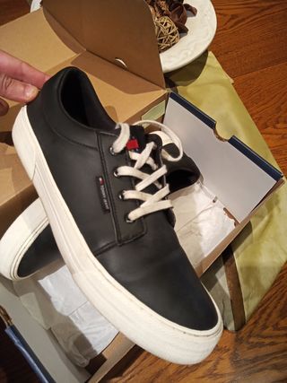Zapatillas Tommy Hilfiger negras 45-46